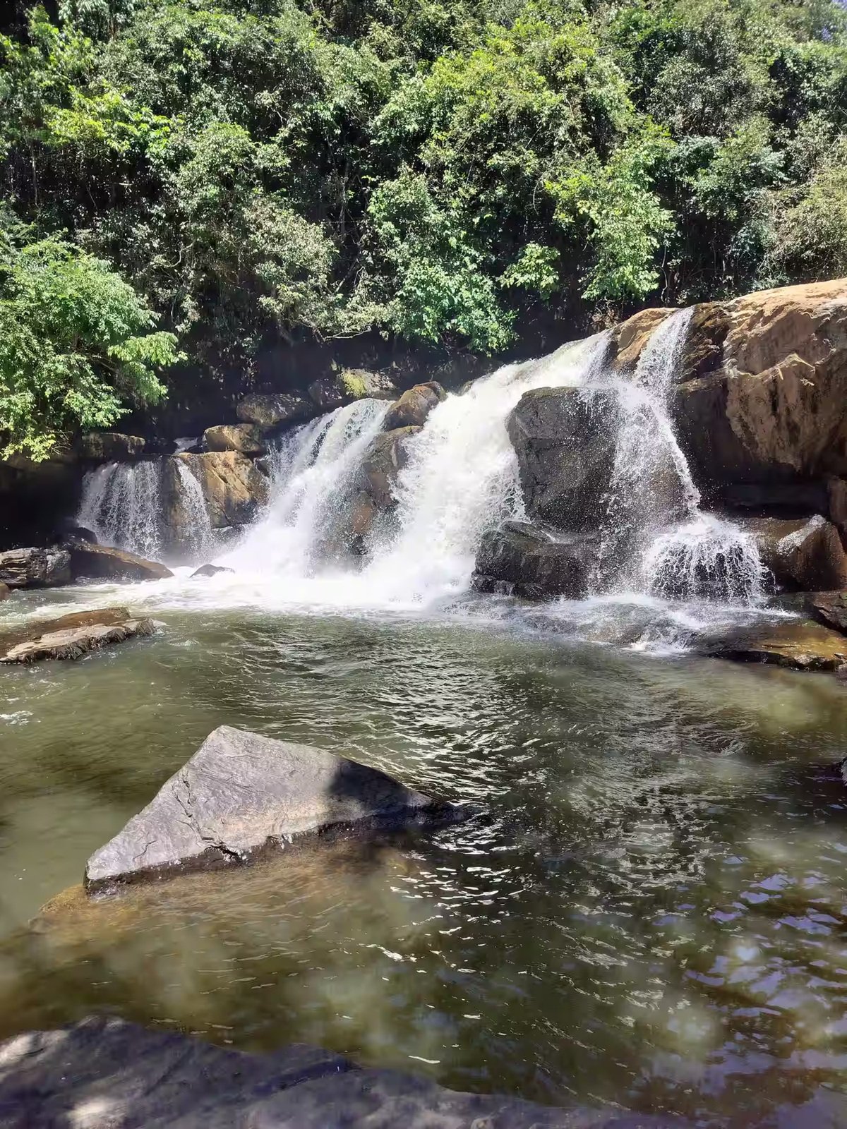 Magajahalli Abbi Falls